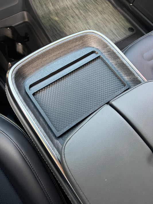 Phone Holder for wireless charging for Rivian R1T/R1S