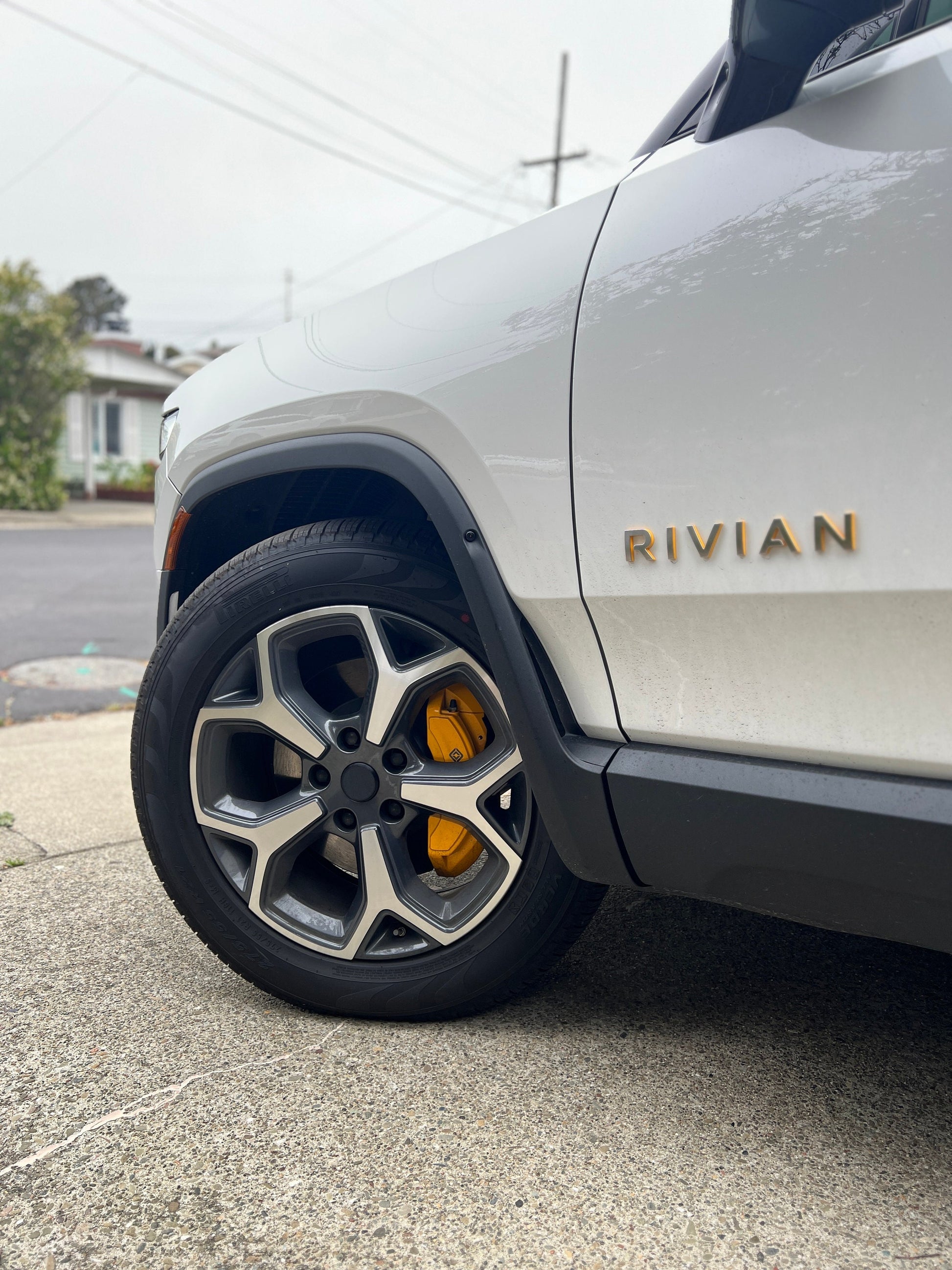 Riv3D Rivian R1T/R1S Wheel Center Cap for 21 inch rims